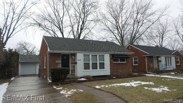 Harper Woods, MI 48225,21440 PRESTWICK AVE