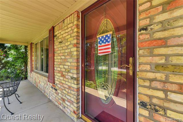 Grand Blanc Twp, MI 48439,5296 LETHBRIDGE RD