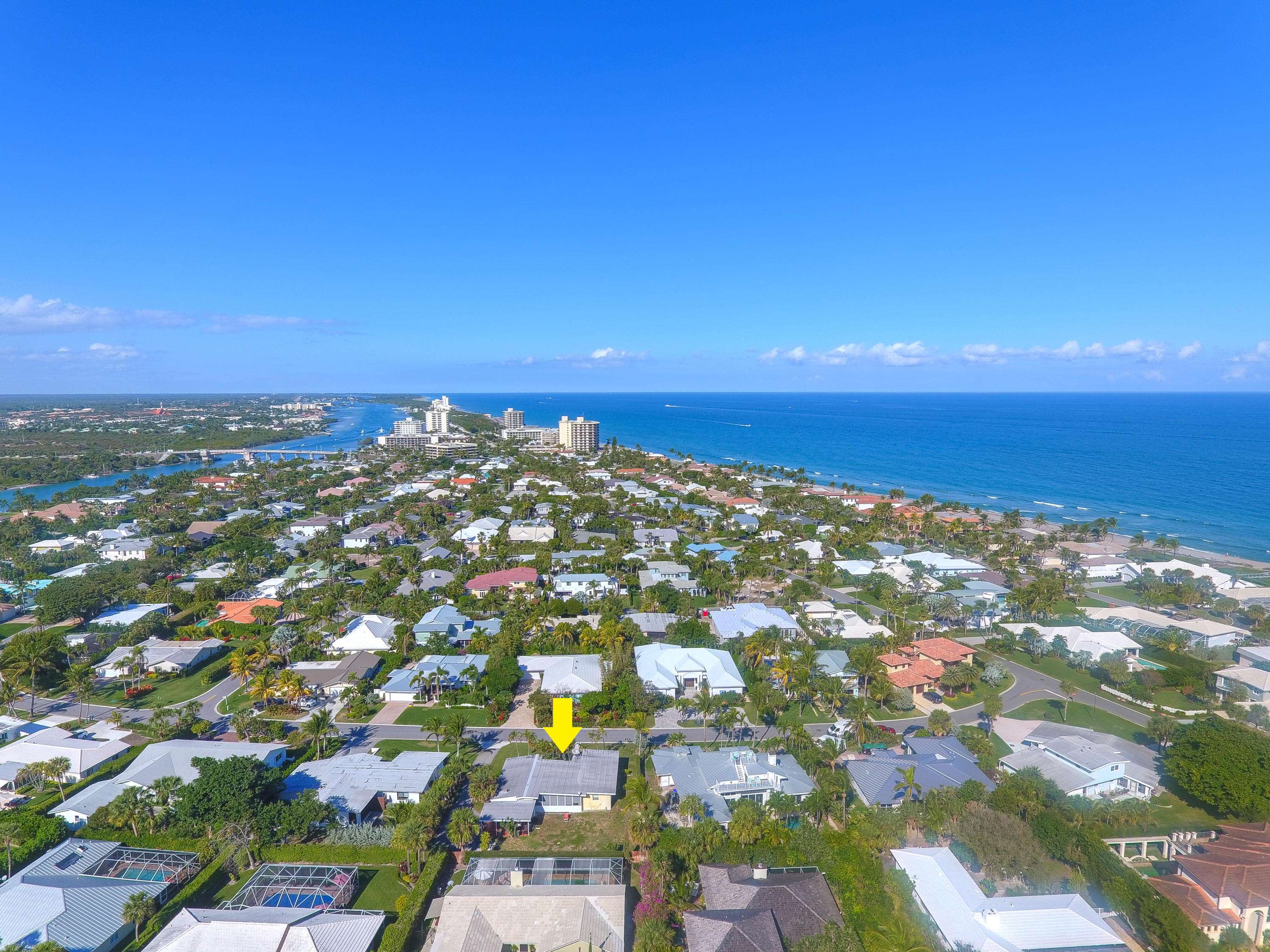 Jupiter Inlet Colony, FL 33469,141 Beacon LN