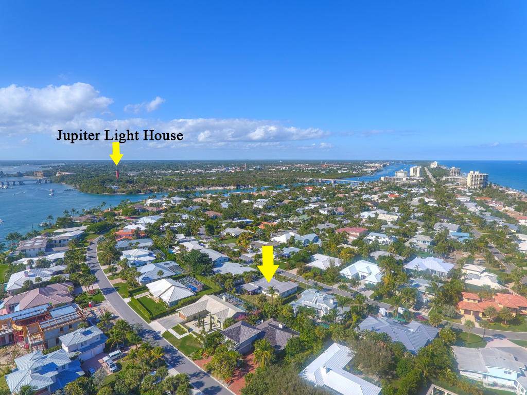 Jupiter Inlet Colony, FL 33469,141 Beacon LN