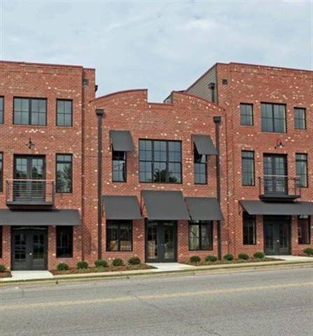 Southern Pines, NC 28387,279 W Pennsylvania Avenue