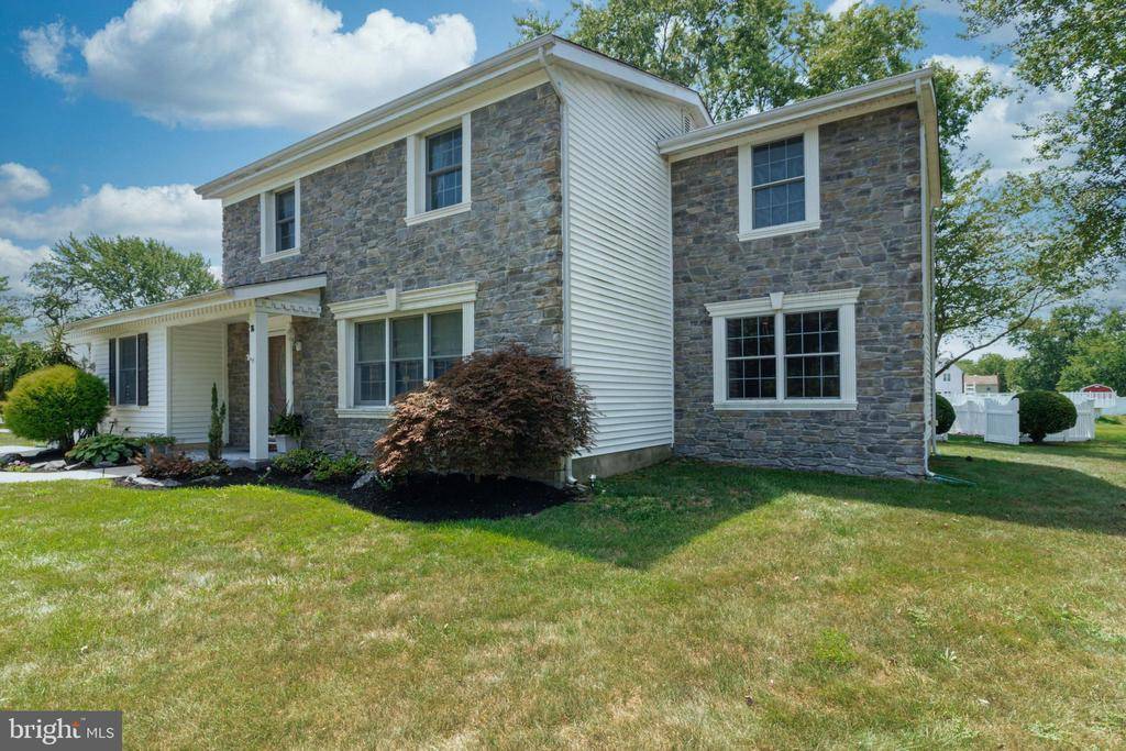 Sewell, NJ 08080,76 BENTLY DR