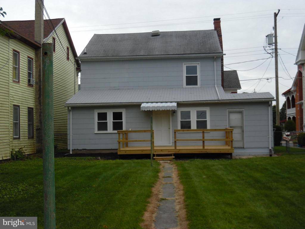 Myerstown, PA 17067,720 S RAILROAD ST