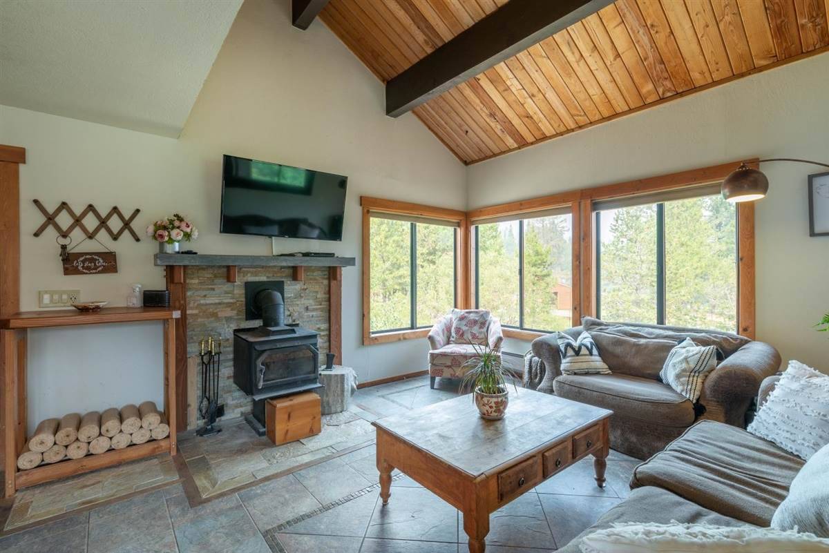 Truckee, CA 96161,11639 Snowpeak Way #508