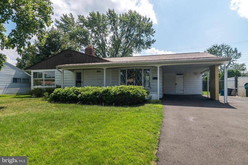 Levittown, PA 19055,25 GARDEN LN