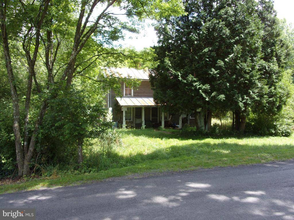 Mathias, WV 26812,2472 MIDDLE COVE ROAD