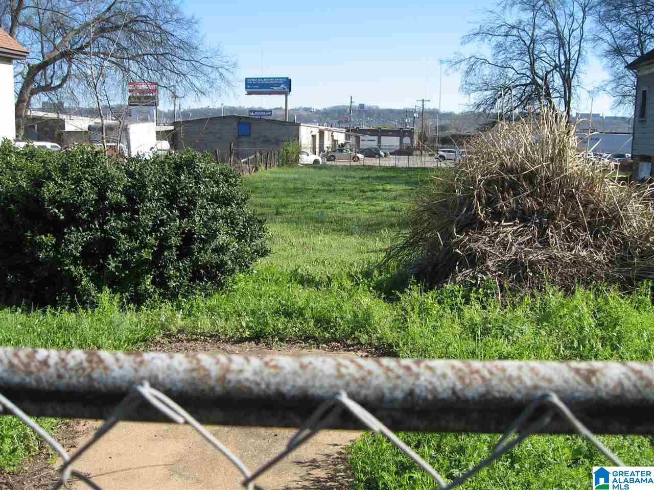 Birmingham, AL 35203,917 REV ABRAHAM WOODS JR BOULEVARD N #lot 7 & 8 Block 293 Sec 35