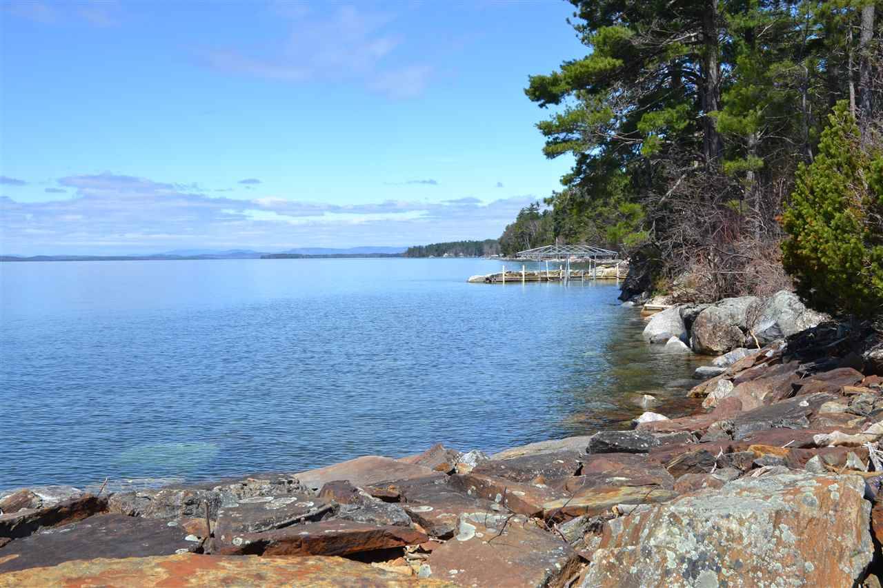 Wolfeboro, NH 03894,27 Umbrella PT