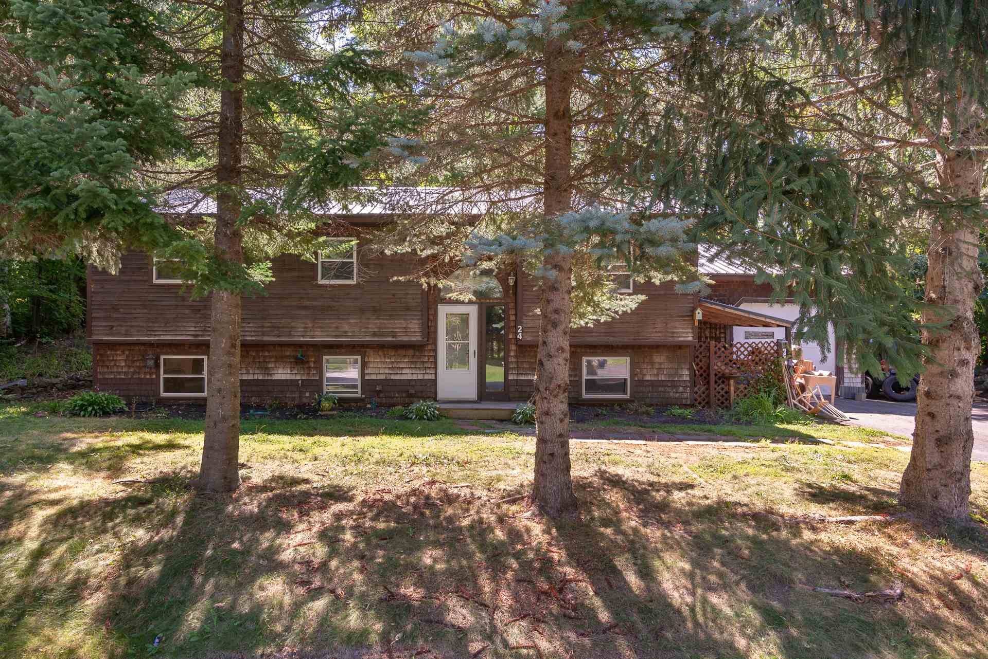 Meredith, NH 03253,24 Hillrise LN