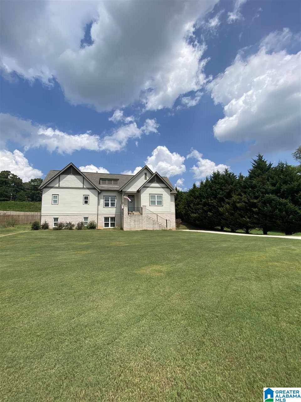 Leeds, AL 35094,7411 BELLAROSA COVE