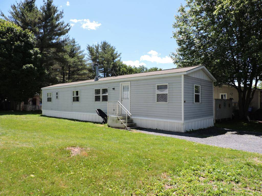 Richmond, VT 05477,24 Hilltop CIR