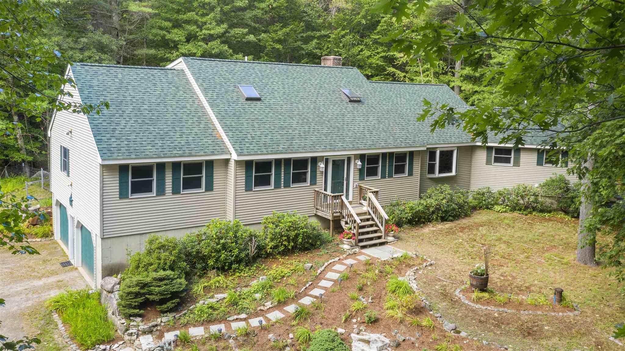 Moultonborough, NH 03254,431 Sheridan RD