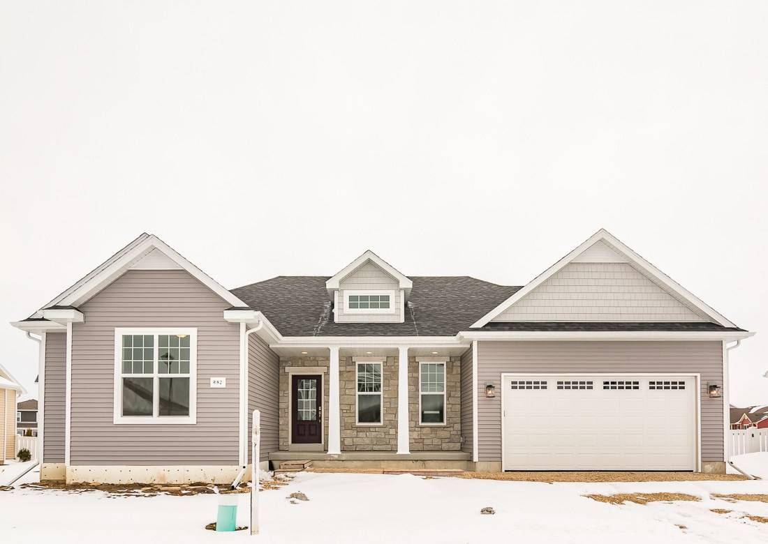 Sun Prairie, WI 53590,882 Yellowwood Pl