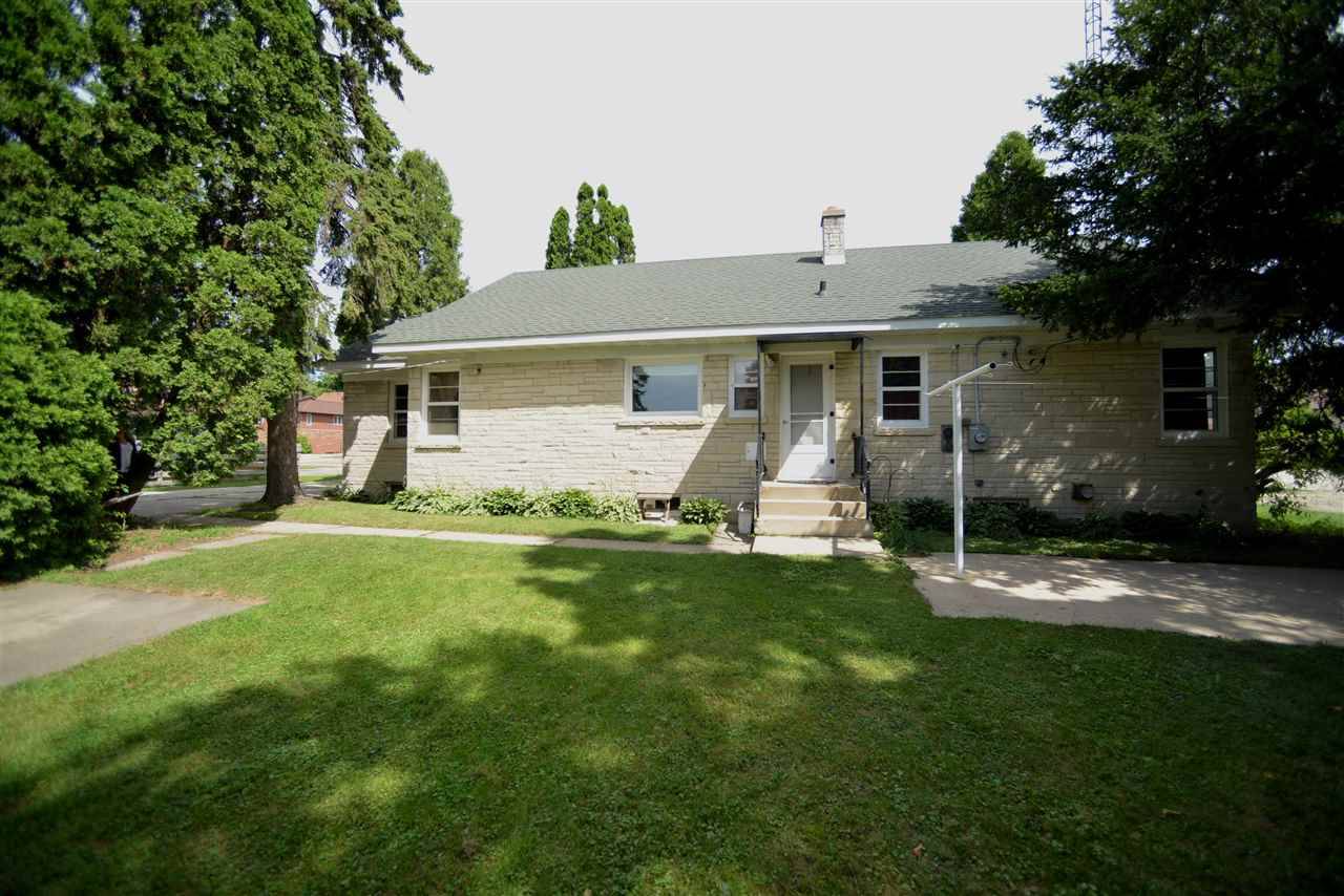 Sun Prairie, WI 53590,401 W Main St