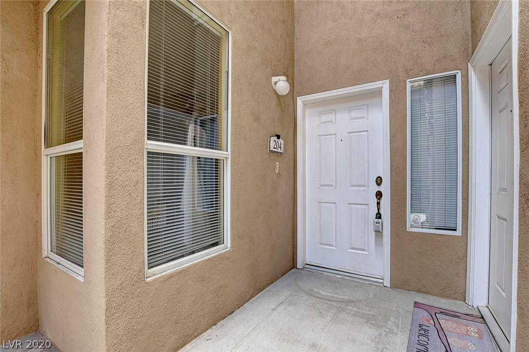 Las Vegas, NV 89128,1713 Sky Of Red Drive #204