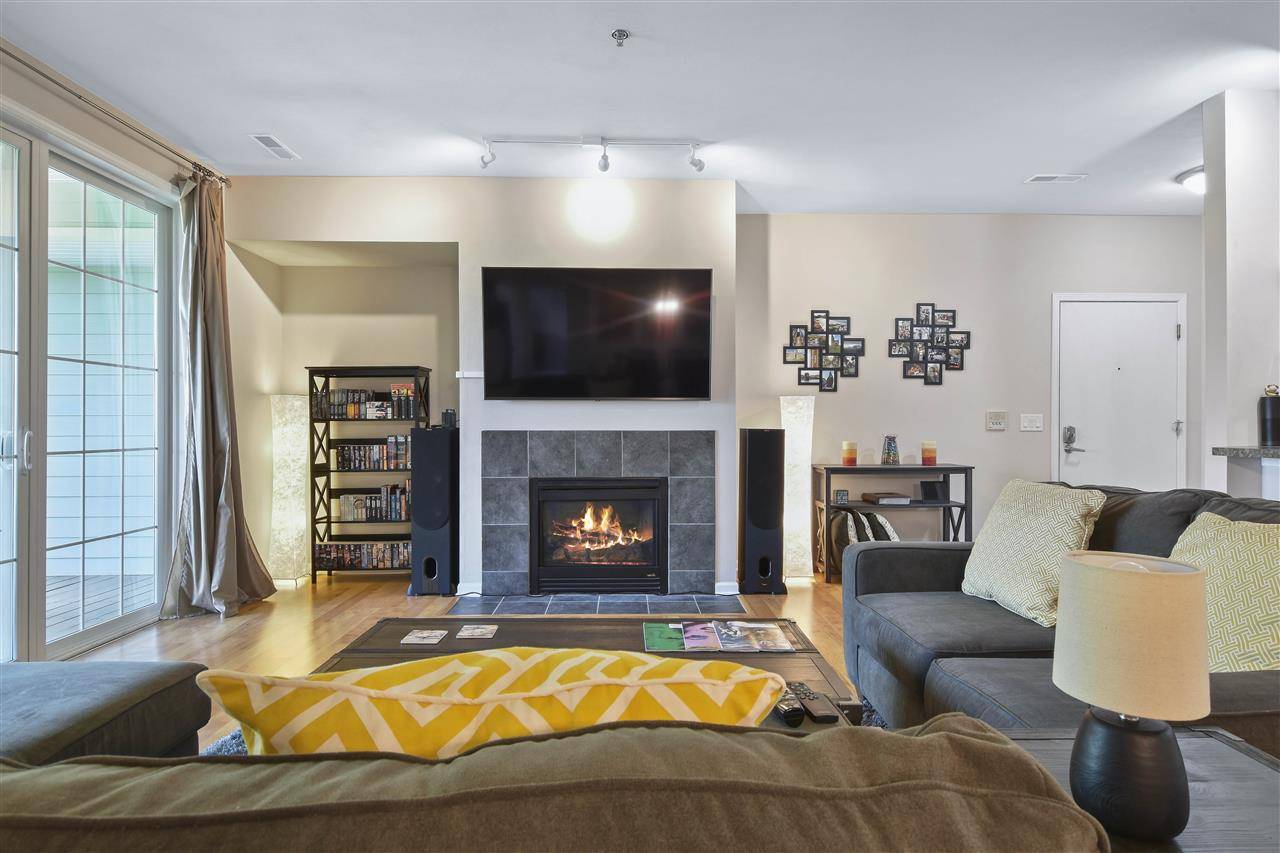 5460 Caddis Bend #203, Fitchburg, WI 53711