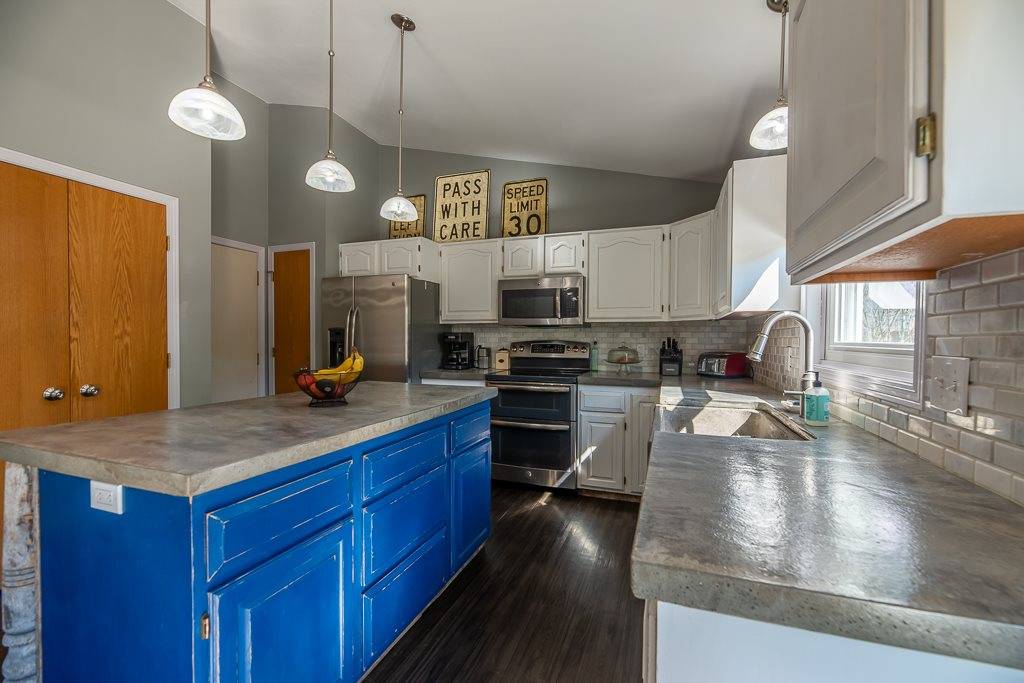 Madison, WI 53704,5213 Summer Ridge Dr