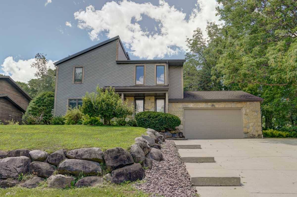 2733 Marledge St, Fitchburg, WI 53711