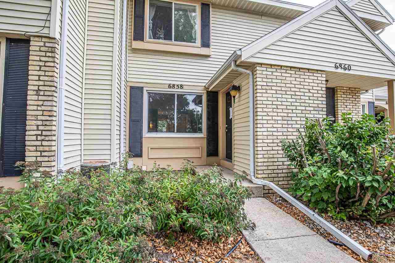 6858 Park Ridge Dr, Madison, WI 53719