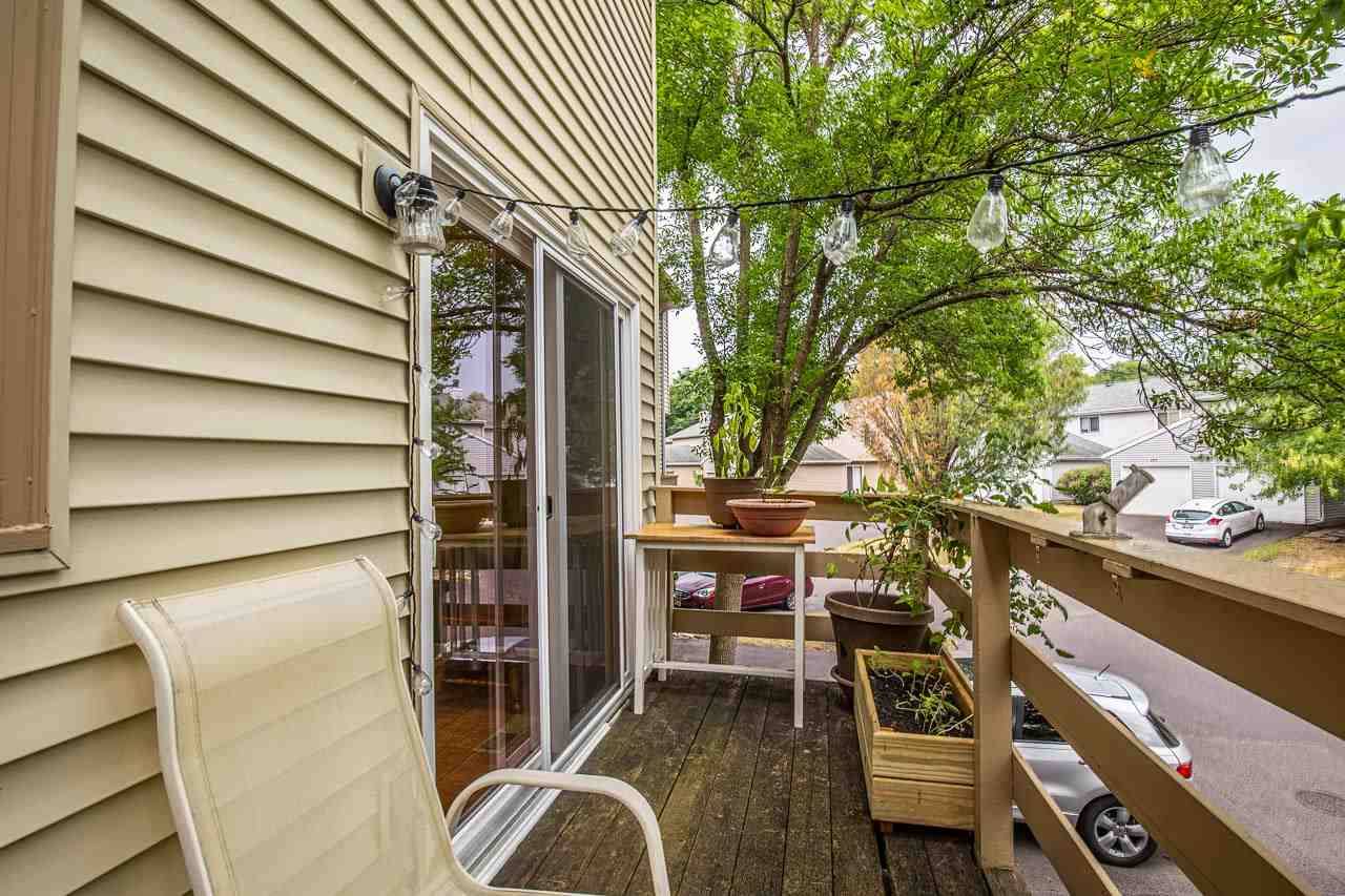 6858 Park Ridge Dr, Madison, WI 53719