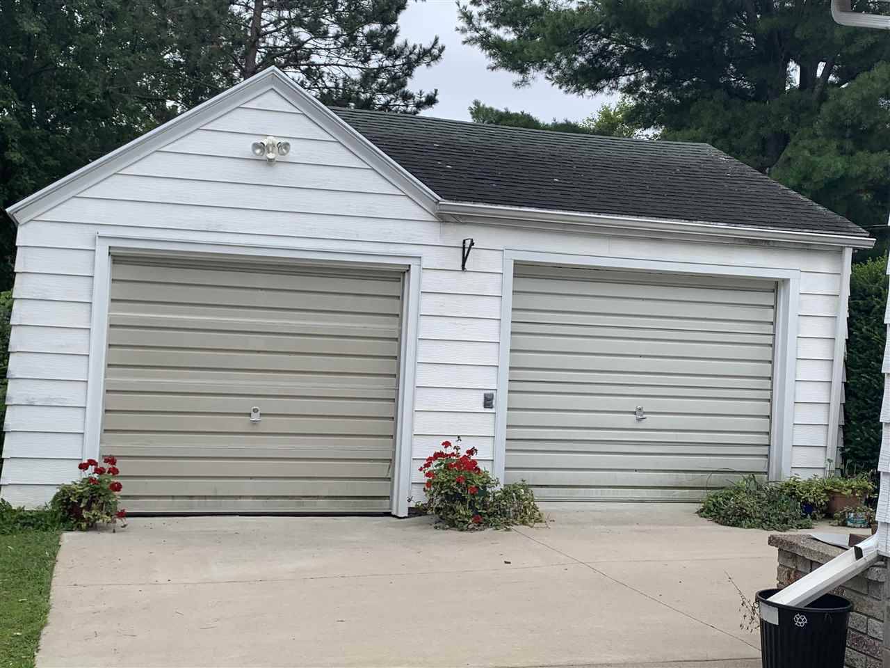 Tomah, WI 54660,314 W Foster St