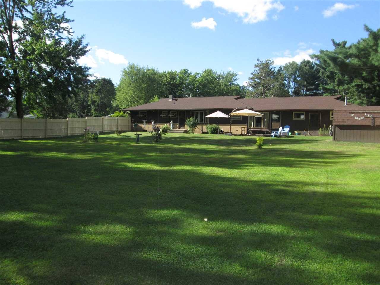 Wisconsin Rapids, WI 54494,210 Woodland Dr