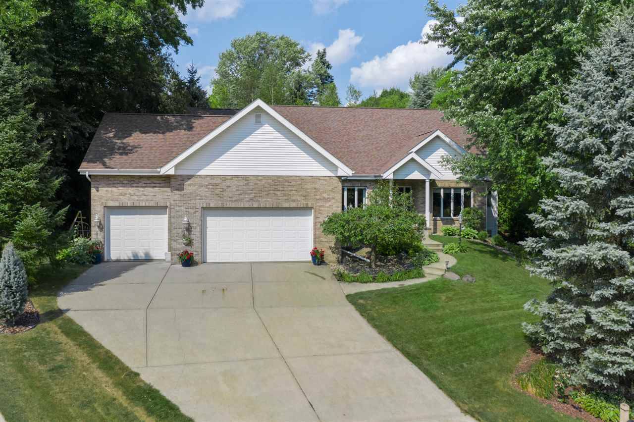 Madison, WI 53717,43 Hawk Feather Cir