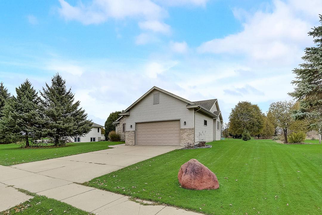 Lake Mills, WI 53551,200 Pinnacle Dr