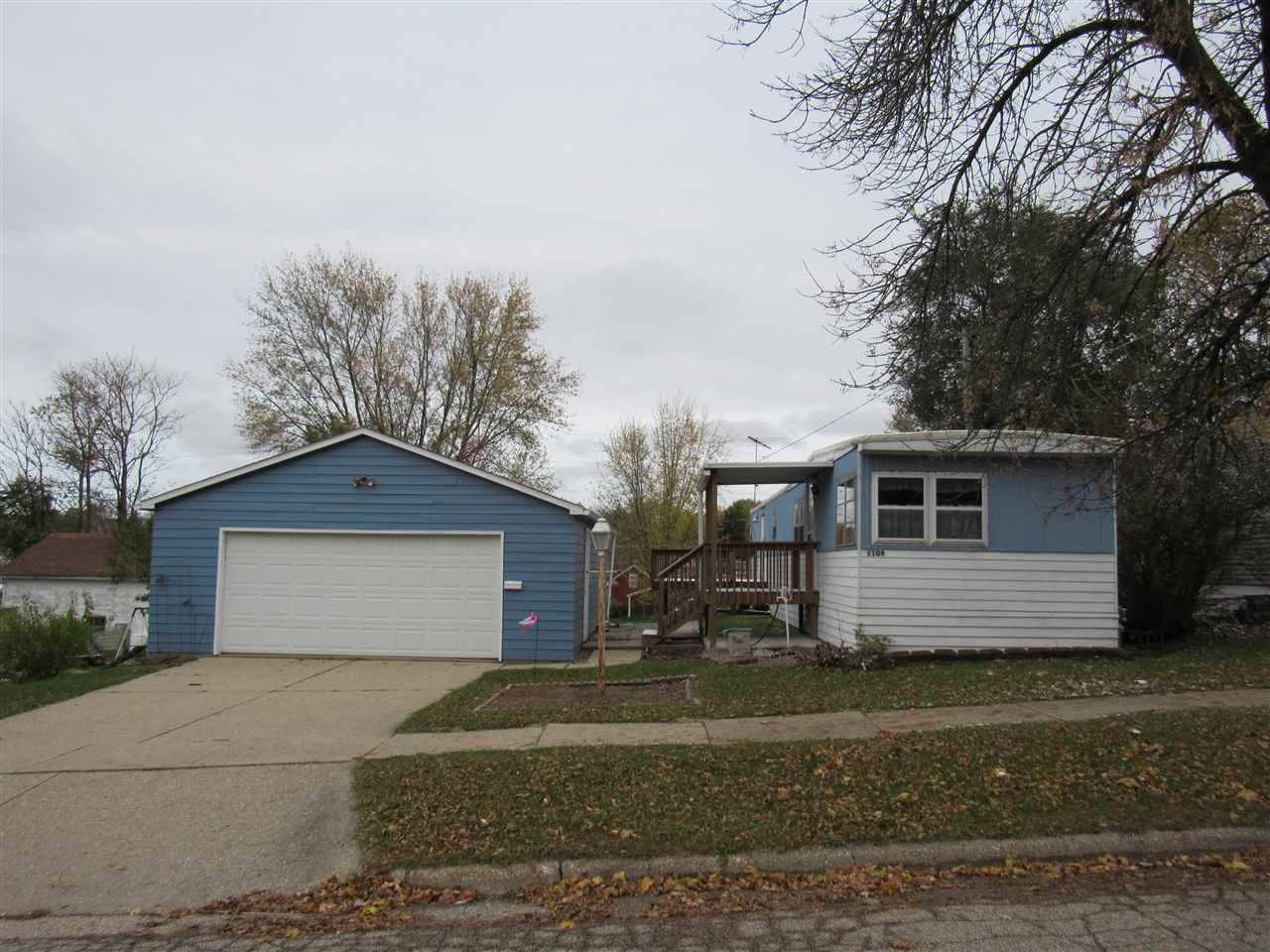 Monroe, WI 53566,1109 15th St