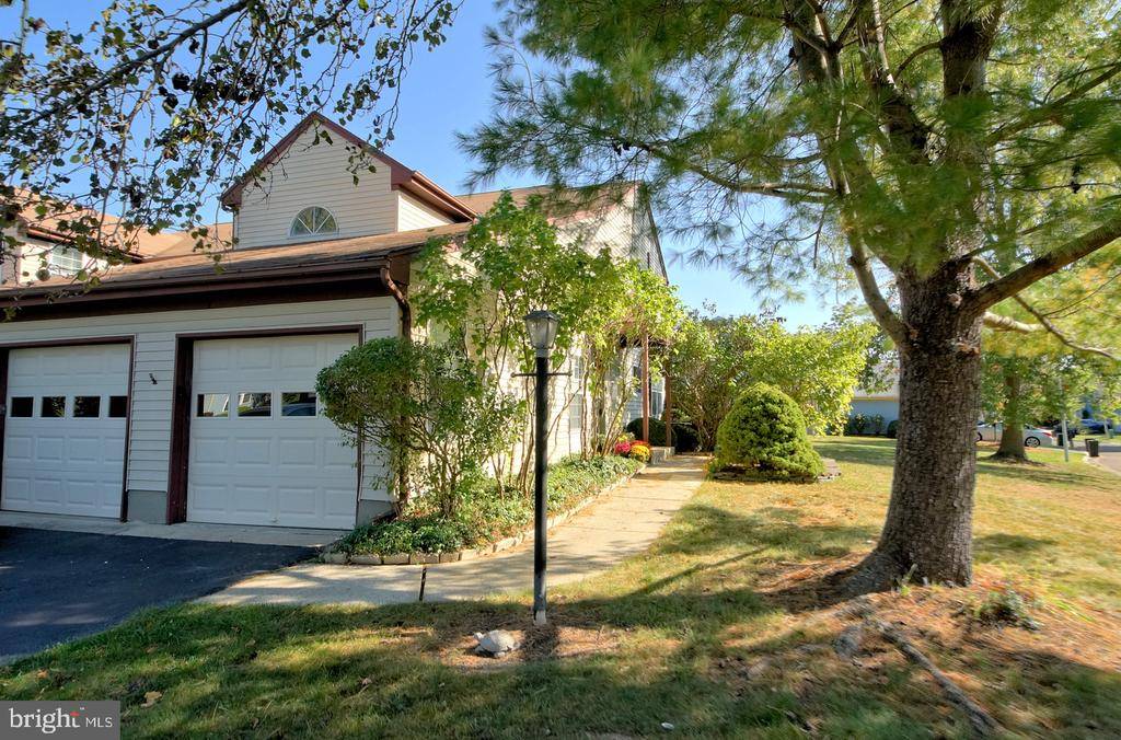 Monroe Twp, NJ 08831,59 YORKSHIRE DR #C