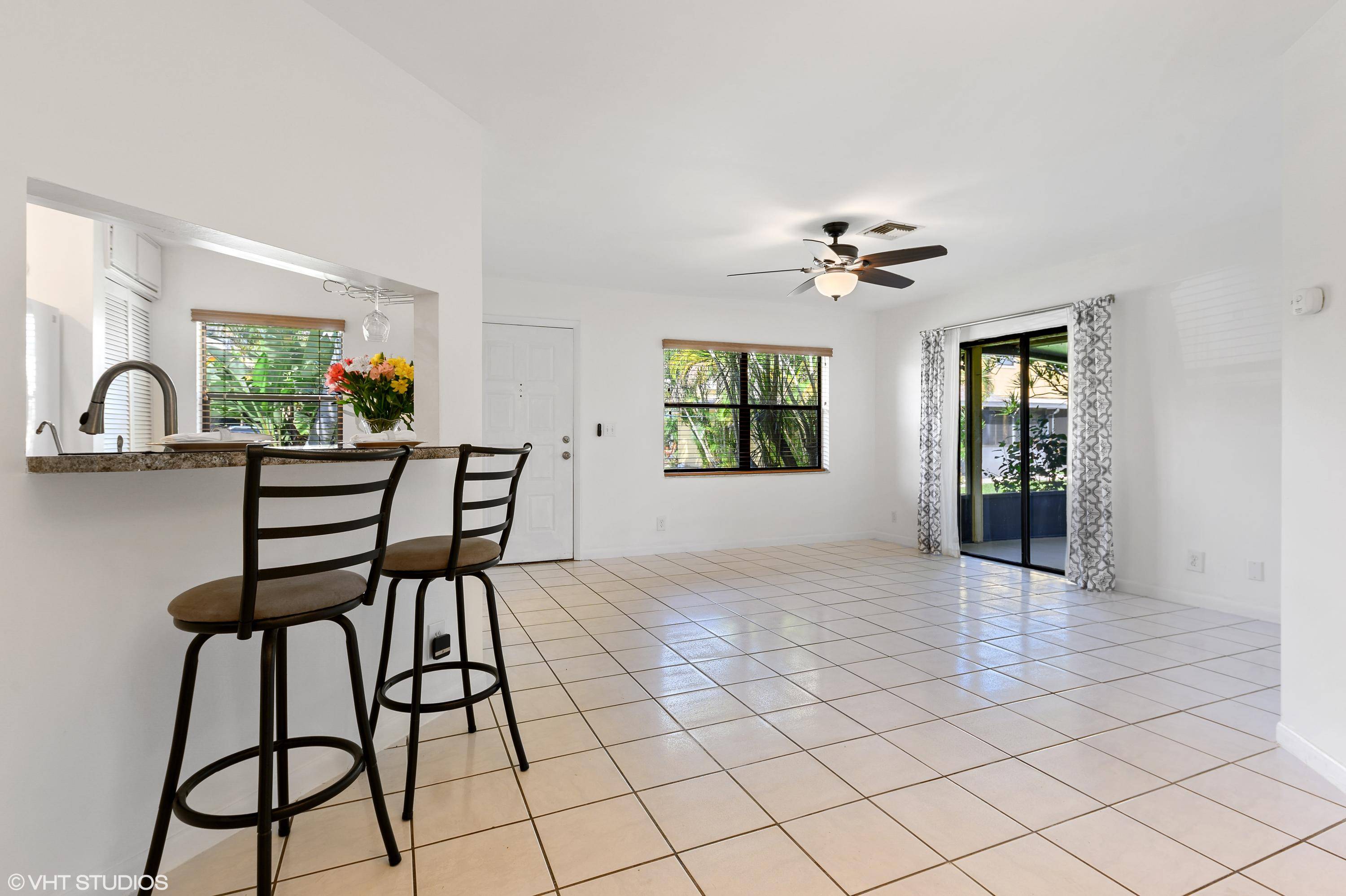 Delray Beach, FL 33484,16309 Country Lake CIR