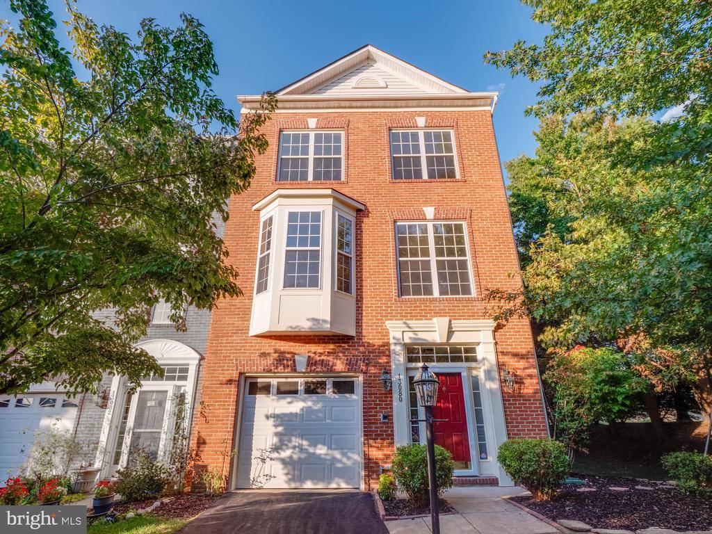 Herndon, VA 20171,13080 PARK CRESCENT CIR