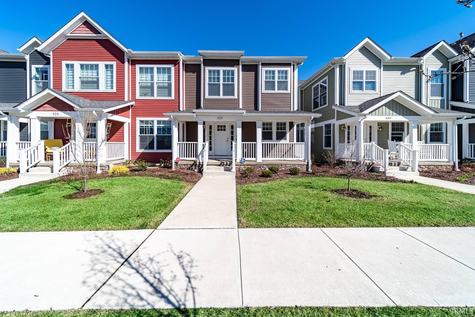 South Bend, IN 46617,429 E Corby Boulevard