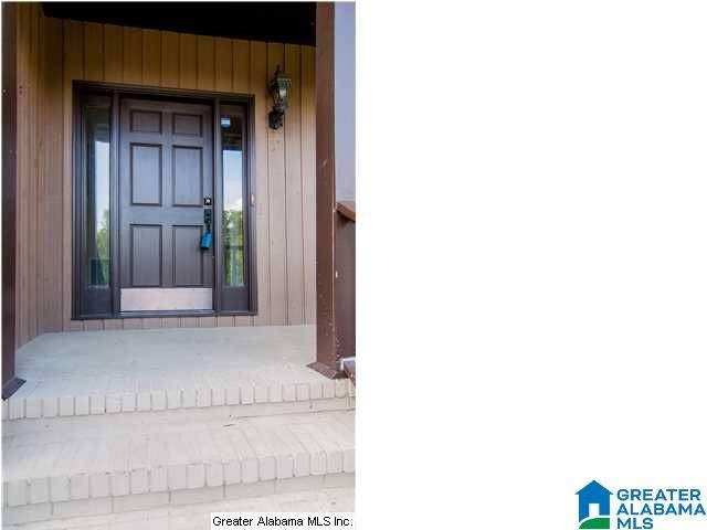 2504 CROSSGATE PL, Vestavia Hills, AL 35216