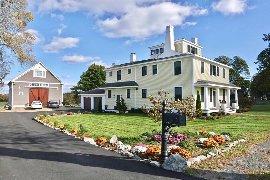 Newbury, MA 01951,105 High RD