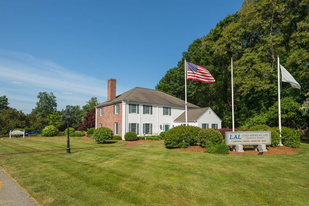 Lexington, MA 02421,7 Hartwell Ave