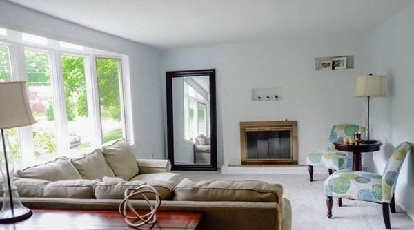 Natick, MA 01760,25 Brookdale Rd