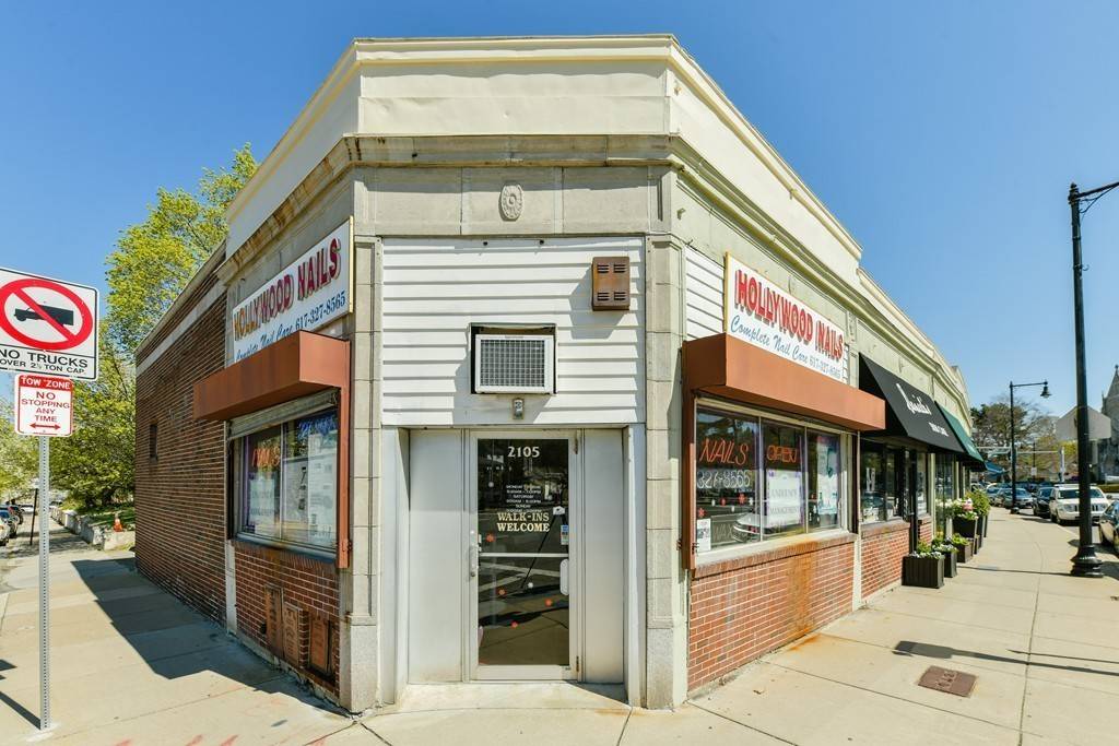 Boston, MA 02132,2093-2105 Centre St