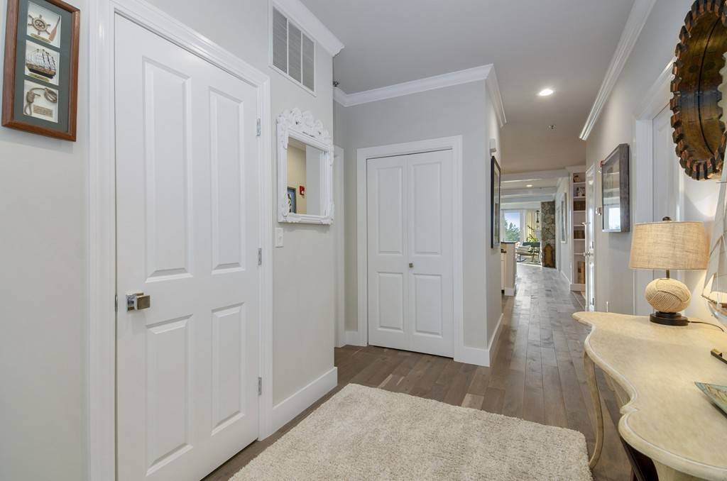 Falmouth, MA 02540,28 Cape Codder Rd #103
