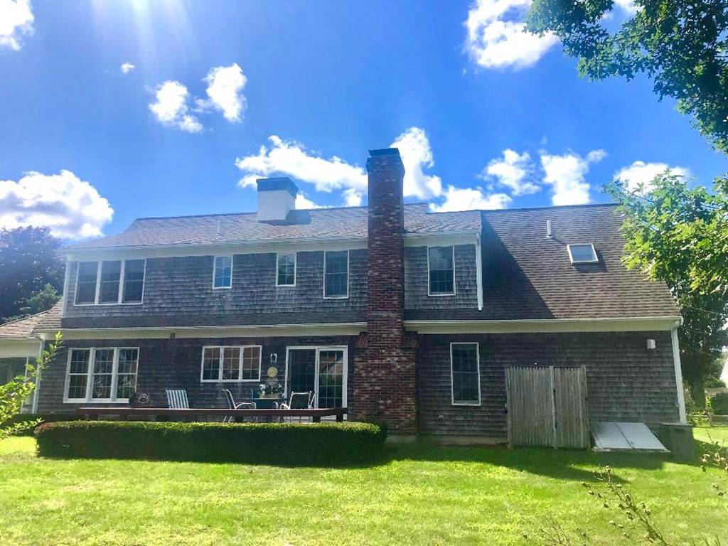 Harwich, MA 02671,13 Osborne Rd
