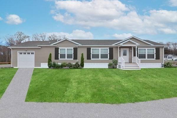 North Attleboro, MA 02760,121 East Washington, Lot 35