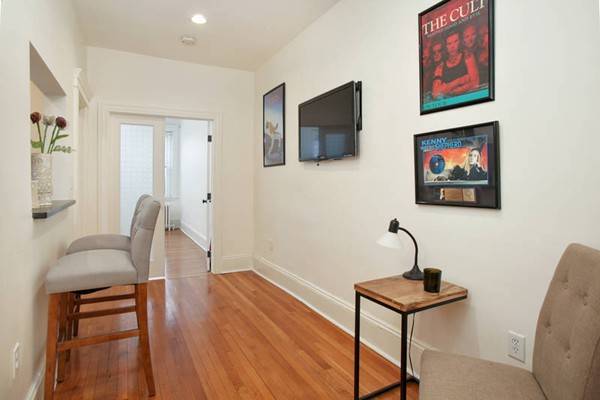 Brookline, MA 02445,38 Kilsyth #32