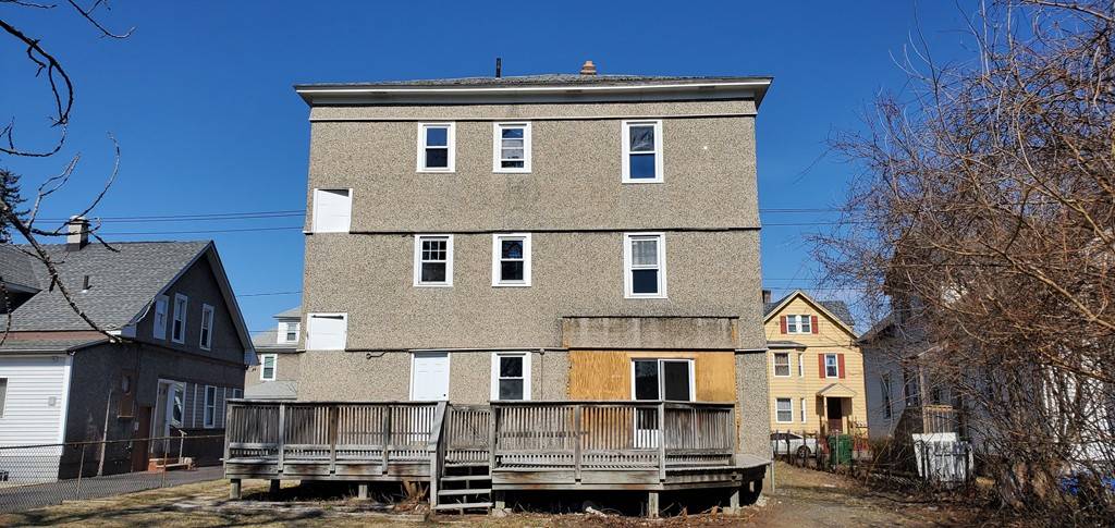 Chicopee, MA 01020,625 McKinstry