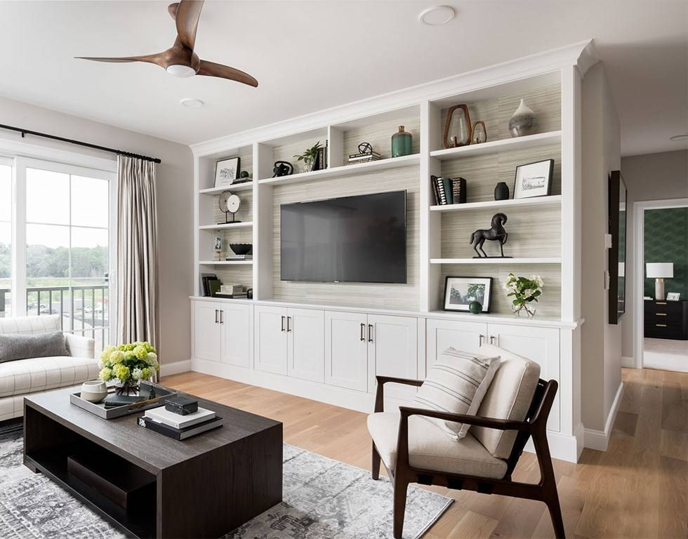 15 Revolution WAY #305, Canton, MA 02021