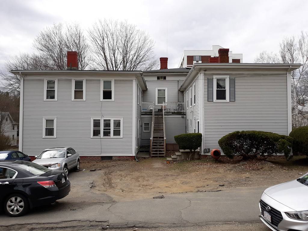 Greenfield, MA 01301,5 Congress St