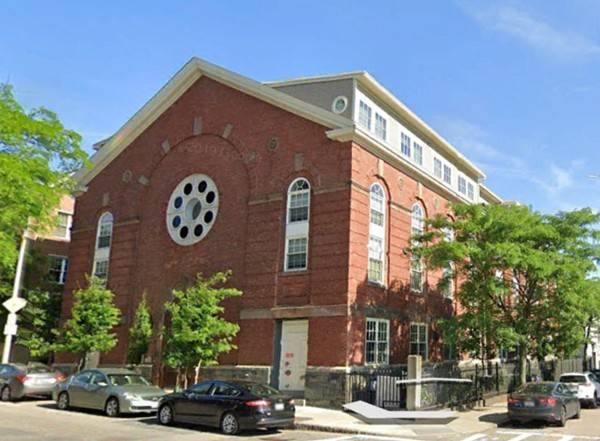 Boston, MA 02127,616 East Fourth ST #404