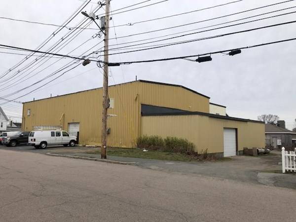 59 Claflin St, Framingham, MA 01702