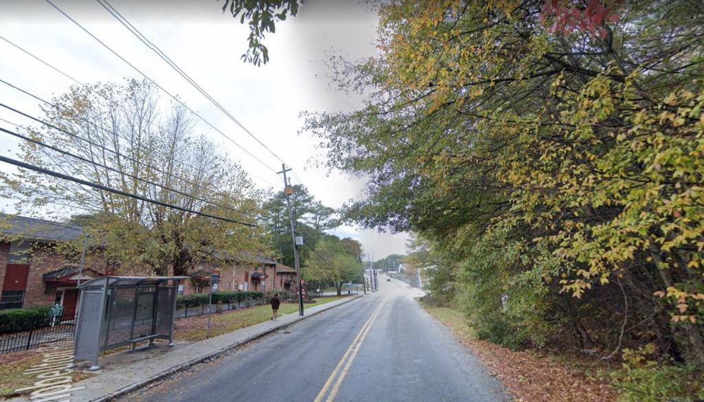 Atlanta, GA 30311,2645 Campbellton RD