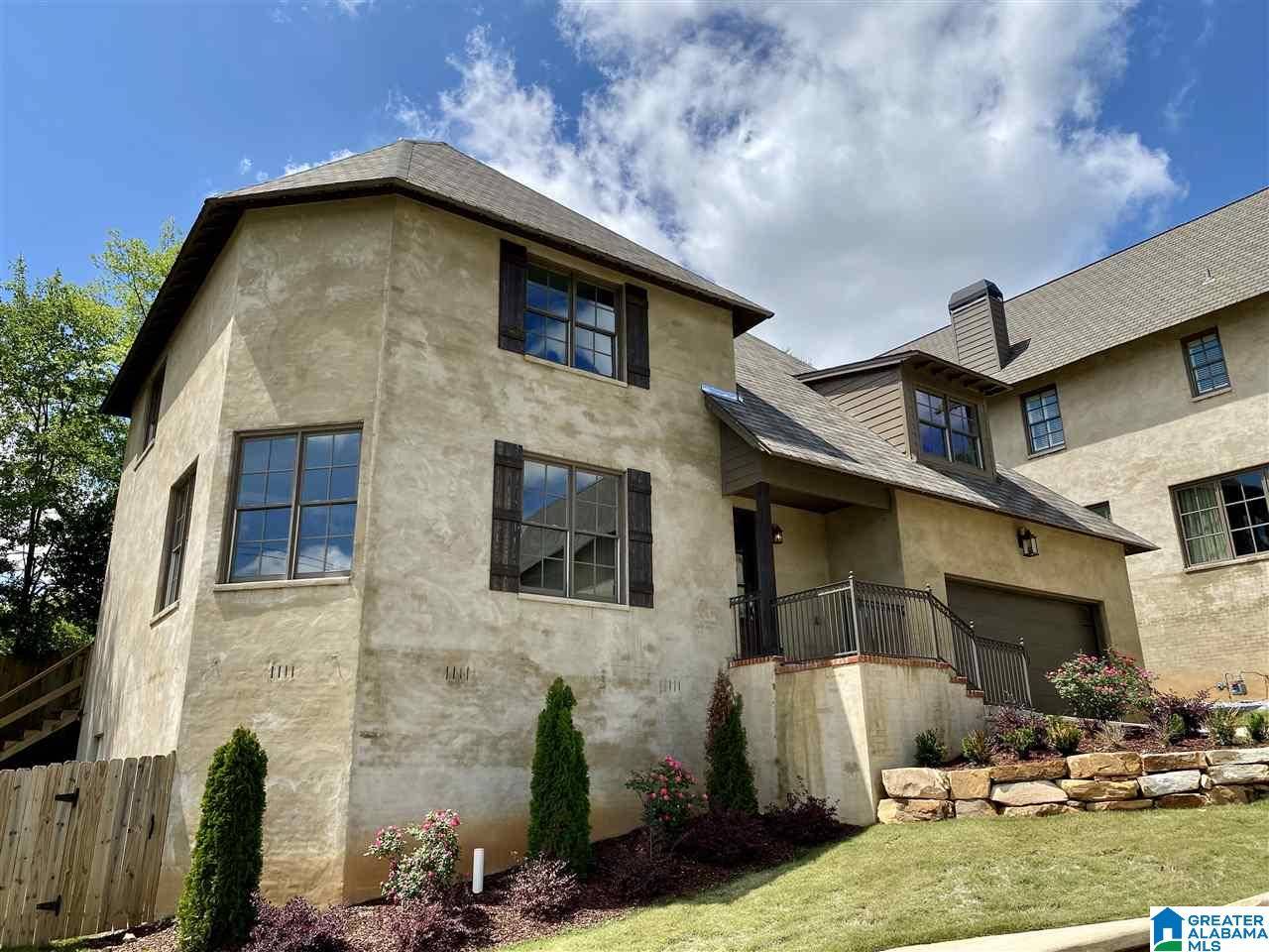 1115 HOLLYWOOD MANOR CIR, Homewood, AL 35209