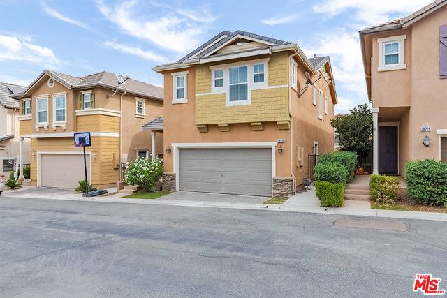 Santa Clarita, CA 91350,28230 Tangerine Ln